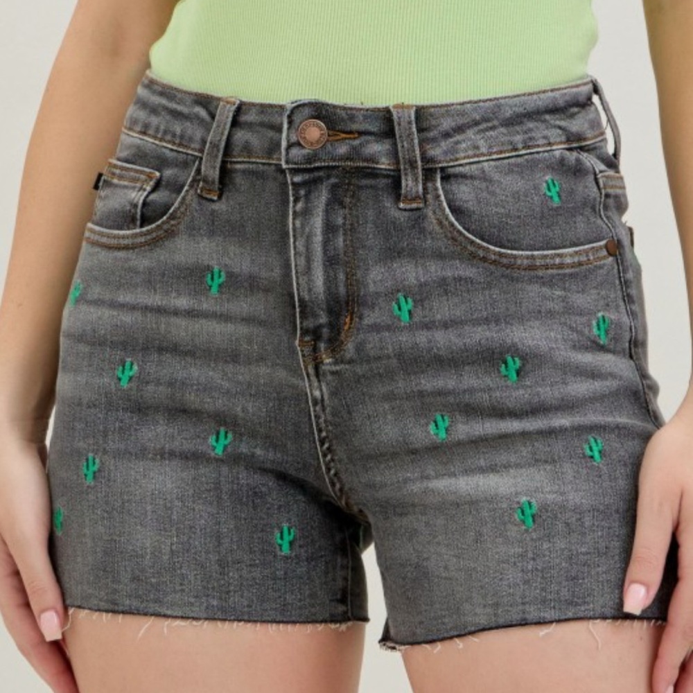 Judy Blue Hi-Waisted Cactus Embroidery Cut Off Shorts